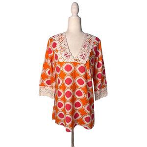 mudpie cotton tunic top with orange and pink geometric pattern and lace sleeve a